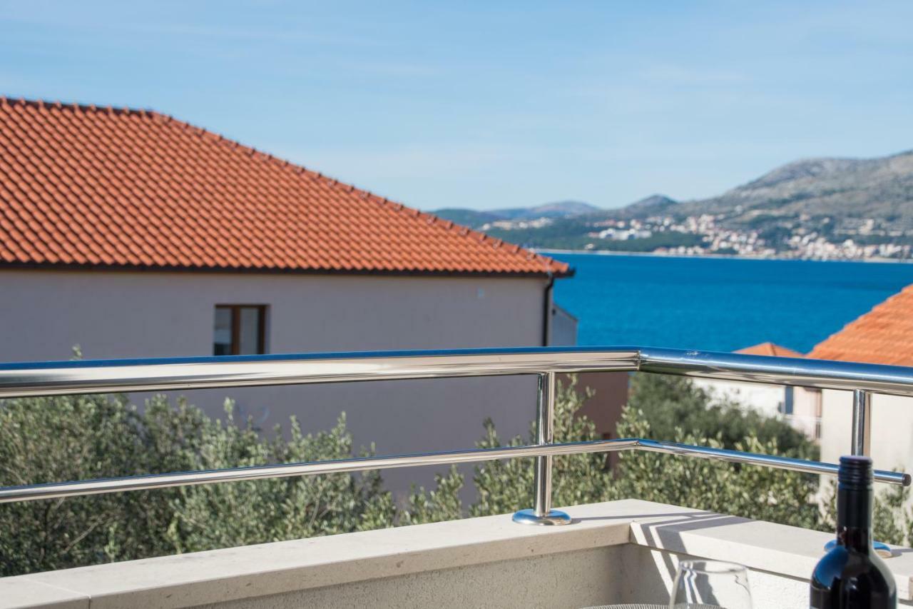 Apartments Fumija Trogir Eksteriør billede